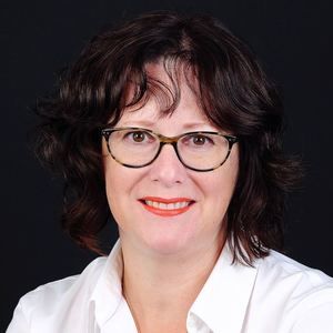 Meet your Posher, Debra